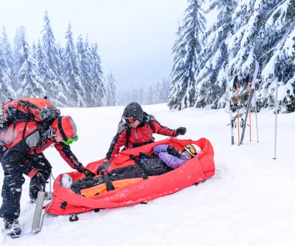 Oxygen for mountain rescue